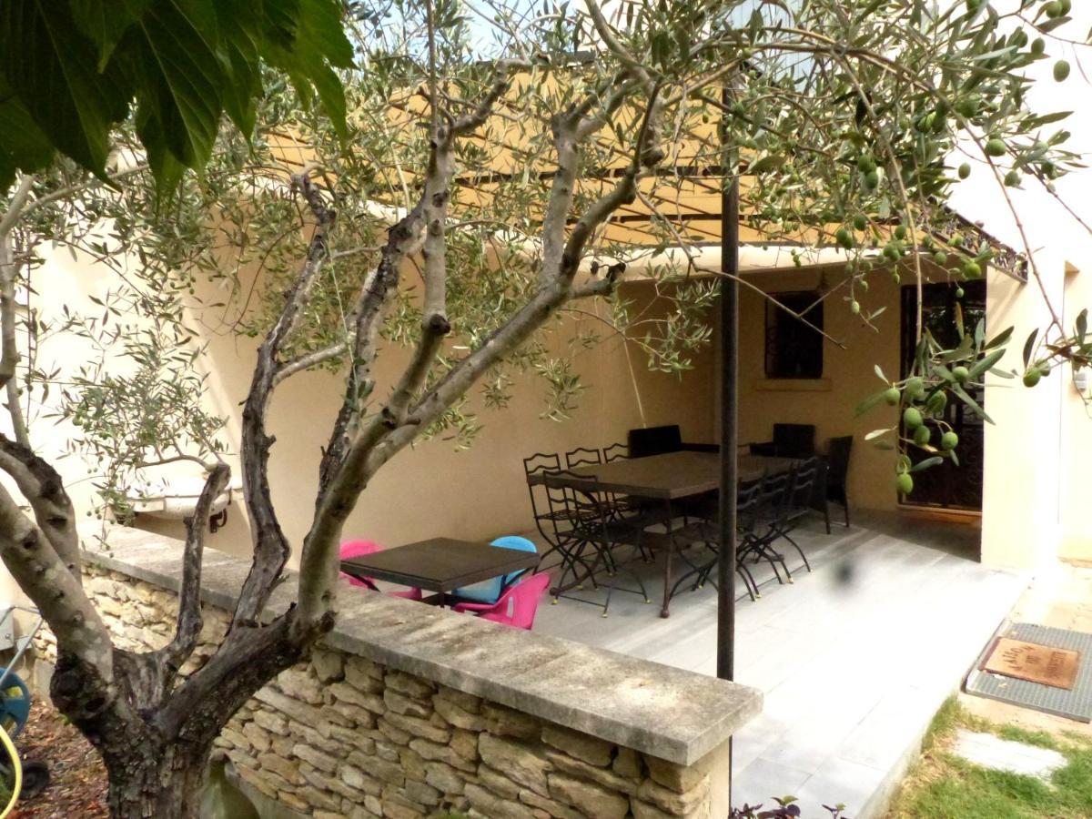 La Quietude De St Antoine - Piscine Privee LʼIsle-sur-la-Sorgue Exterior foto